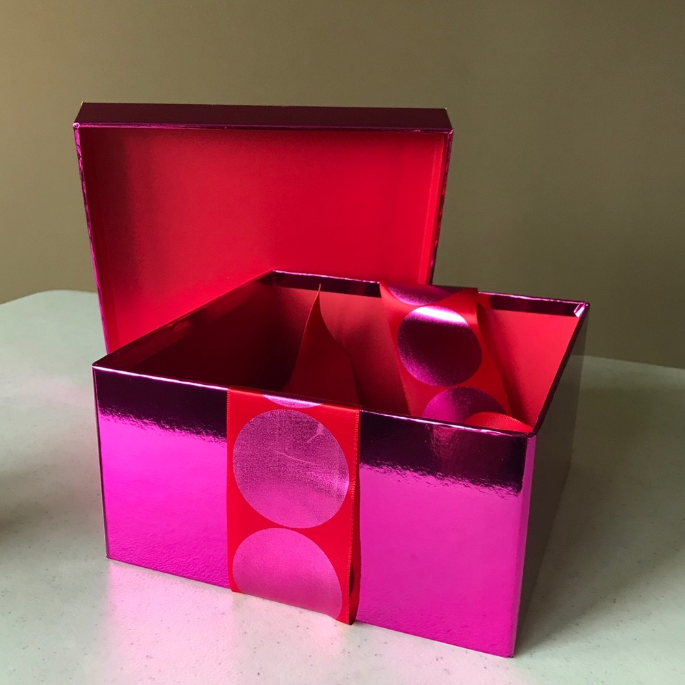 Gift box